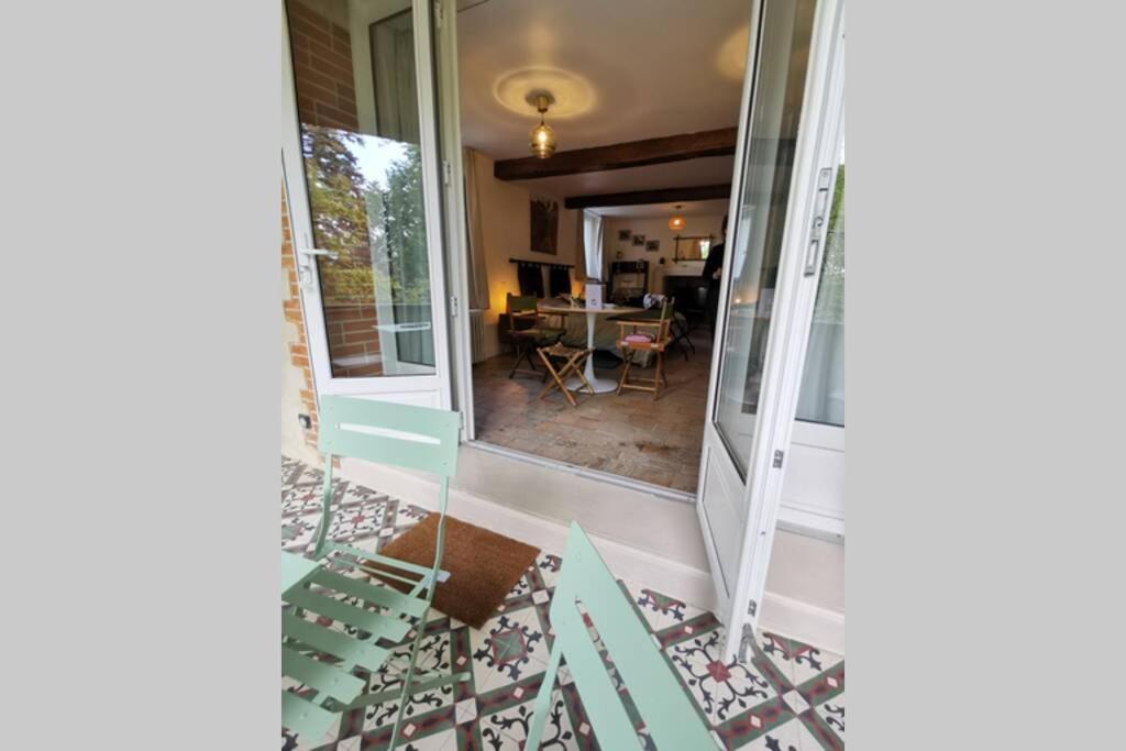 Amalouyse Studio De Charme Au Coeur Des Chateaux De Loire Montlouis-sur-Loire Esterno foto