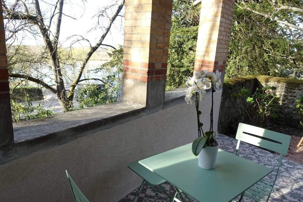 Amalouyse Studio De Charme Au Coeur Des Chateaux De Loire Montlouis-sur-Loire Esterno foto